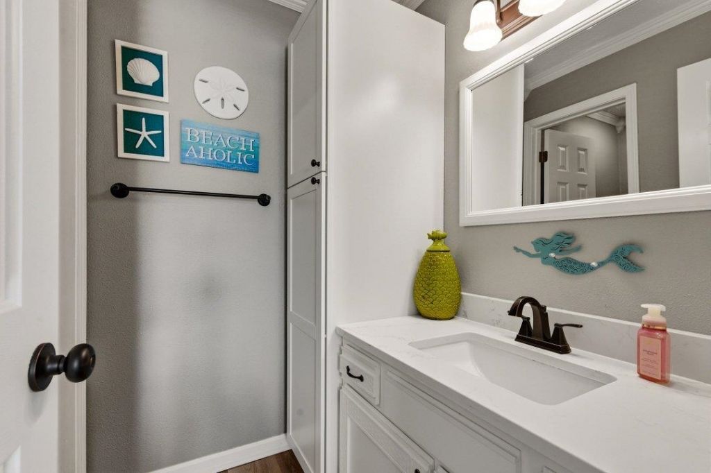 514 White River Dr. Photo 15