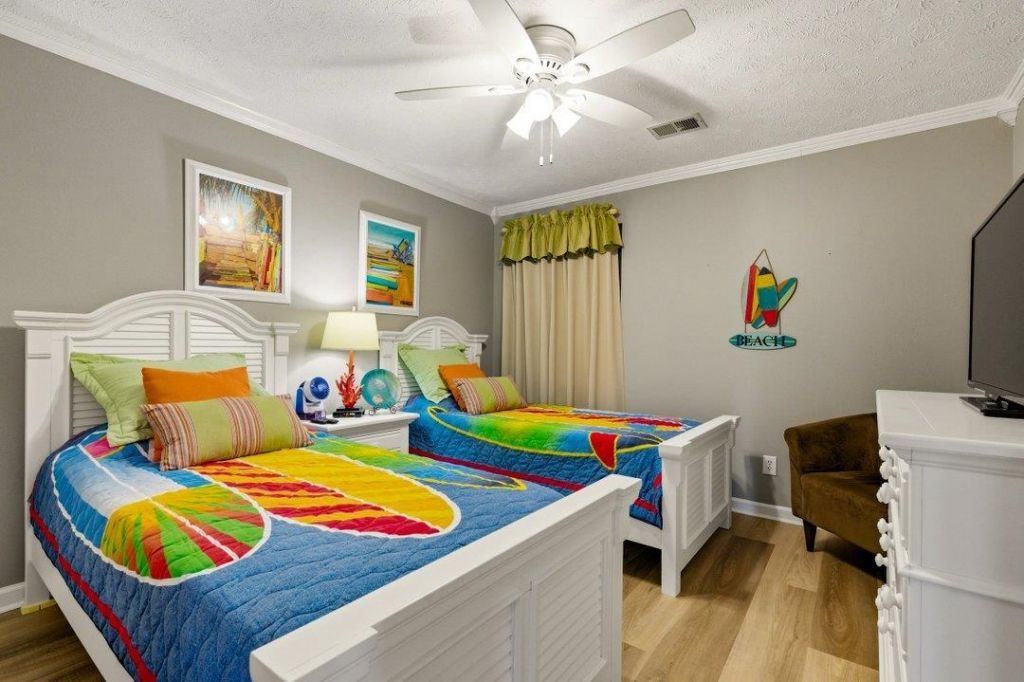 514 White River Dr. Photo 17