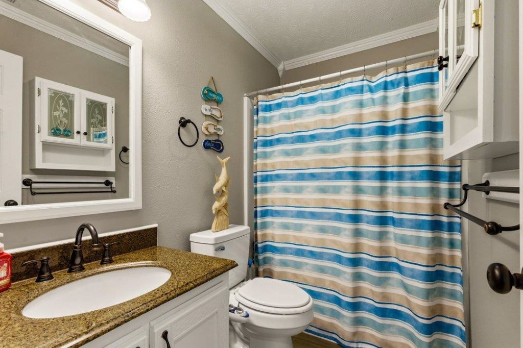 514 White River Dr. Photo 18