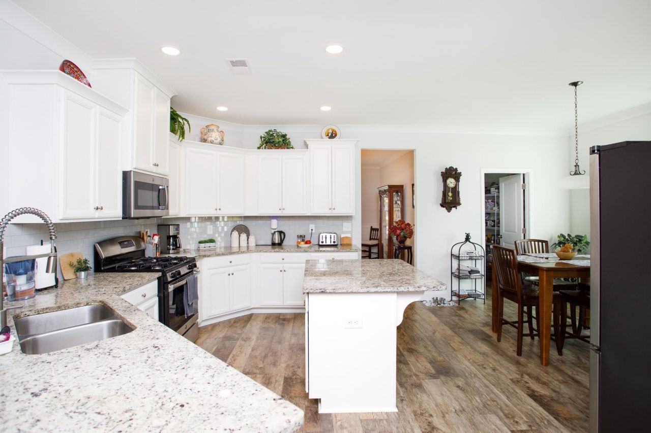 1004 Black Skimmer Dr. Photo 12