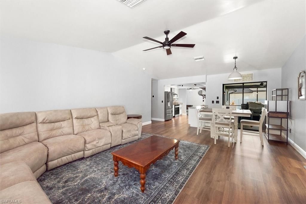 1702 SE 5th Ct , Cape Coral, FL 33990 Photo