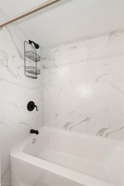 1702 SE 5th Ct , Cape Coral, FL 33990 Photo