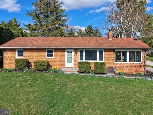 2347 MARDALE DRIVE, YORK, PA 17403