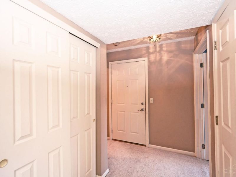 5761 Cheviot Road, Unit 3C, Green Township, OH 45247 Photo 7