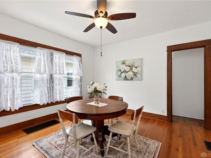 3027 Wellington Drive, Dayton, OH 45410 Photo 12