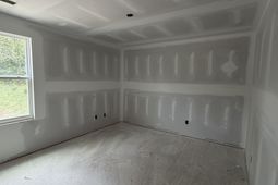 2428 Chappelle Street photo 4