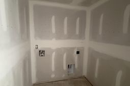 2428 Chappelle Street photo 4