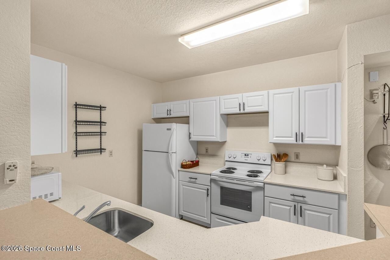 106 SW Peacock Boulevard , Unit 4-102, Port Saint Lucie, FL 34986 Photo