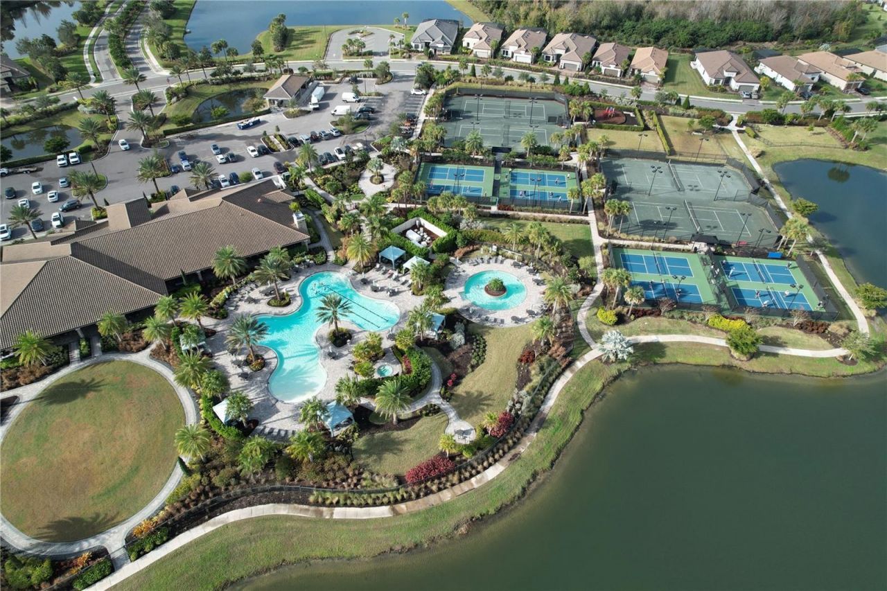 10107 Wicker Park Place , Palmetto, FL 34221 Photo