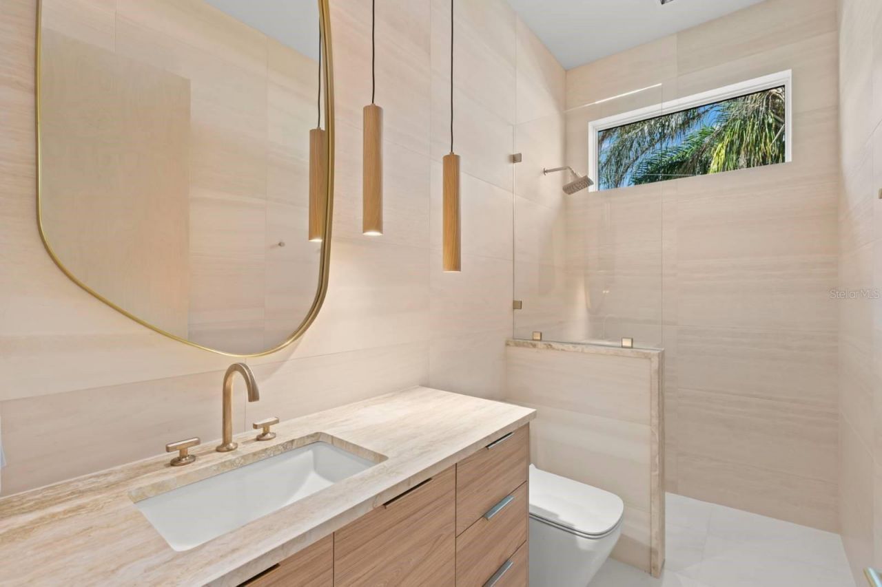 5150 Dartmouth Avenue N, Saint Petersburg, FL 33710 Photo