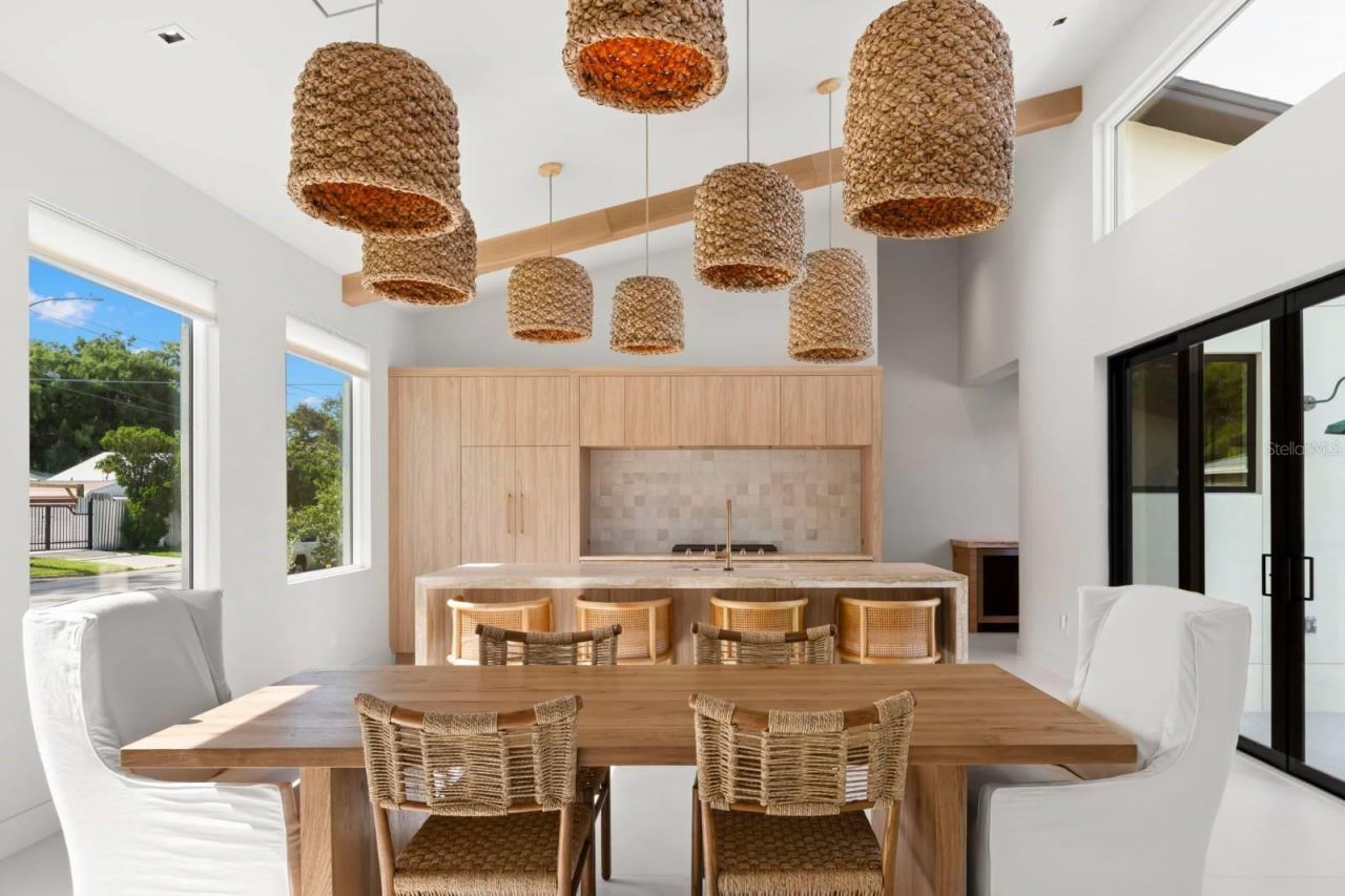 5150 Dartmouth Avenue N, Saint Petersburg, FL 33710 Photo