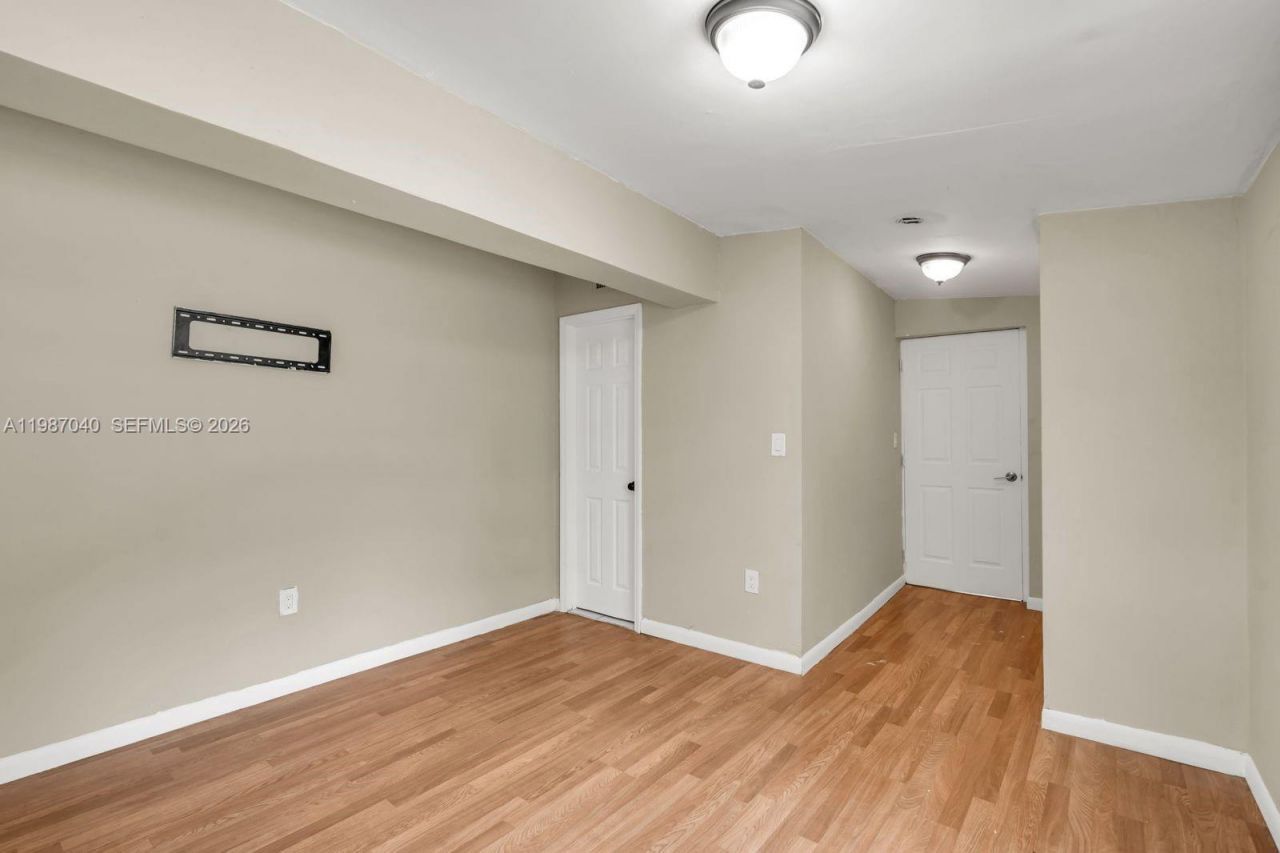 6321 NW 20th Ave , Miami, FL 33147 Photo