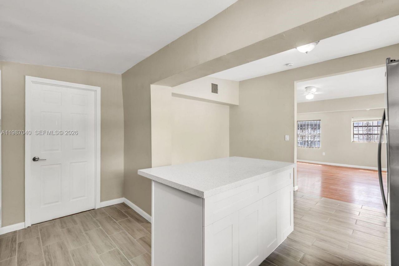 6321 NW 20th Ave , Miami, FL 33147 Photo