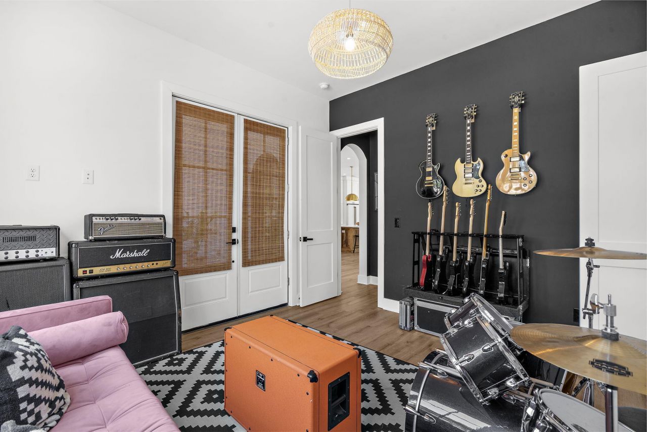 641 Palmetto Street Photo 28