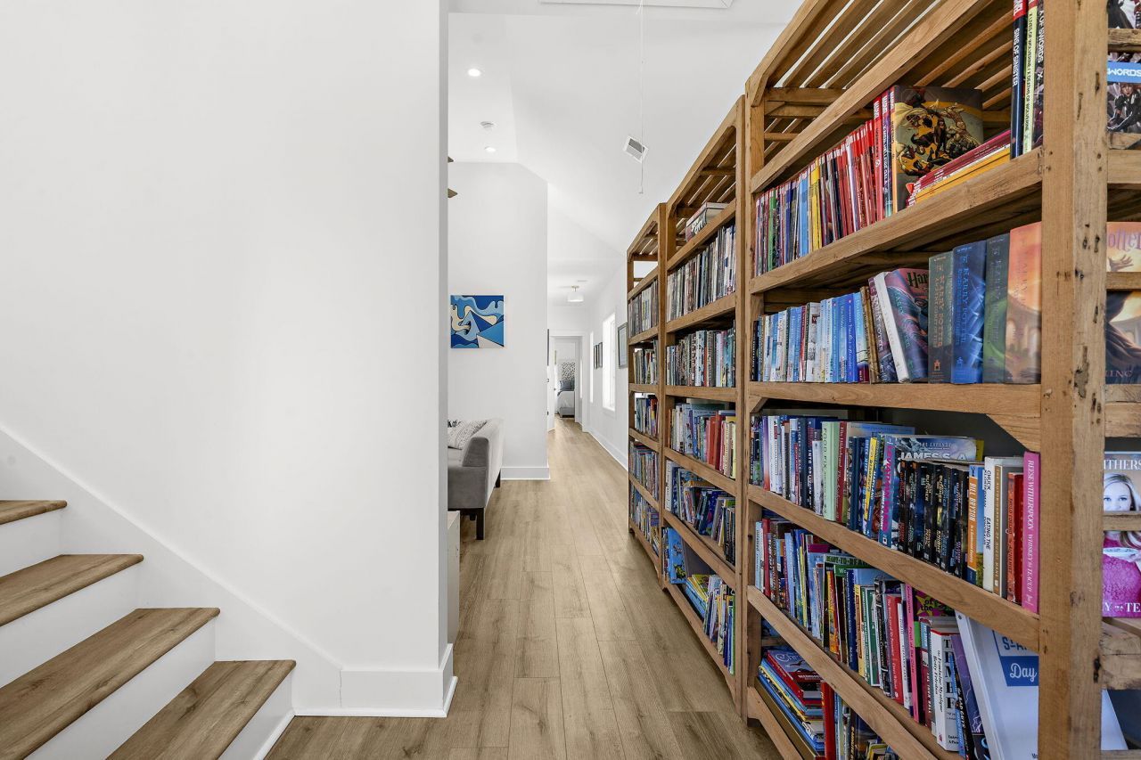 641 Palmetto Street Photo 33