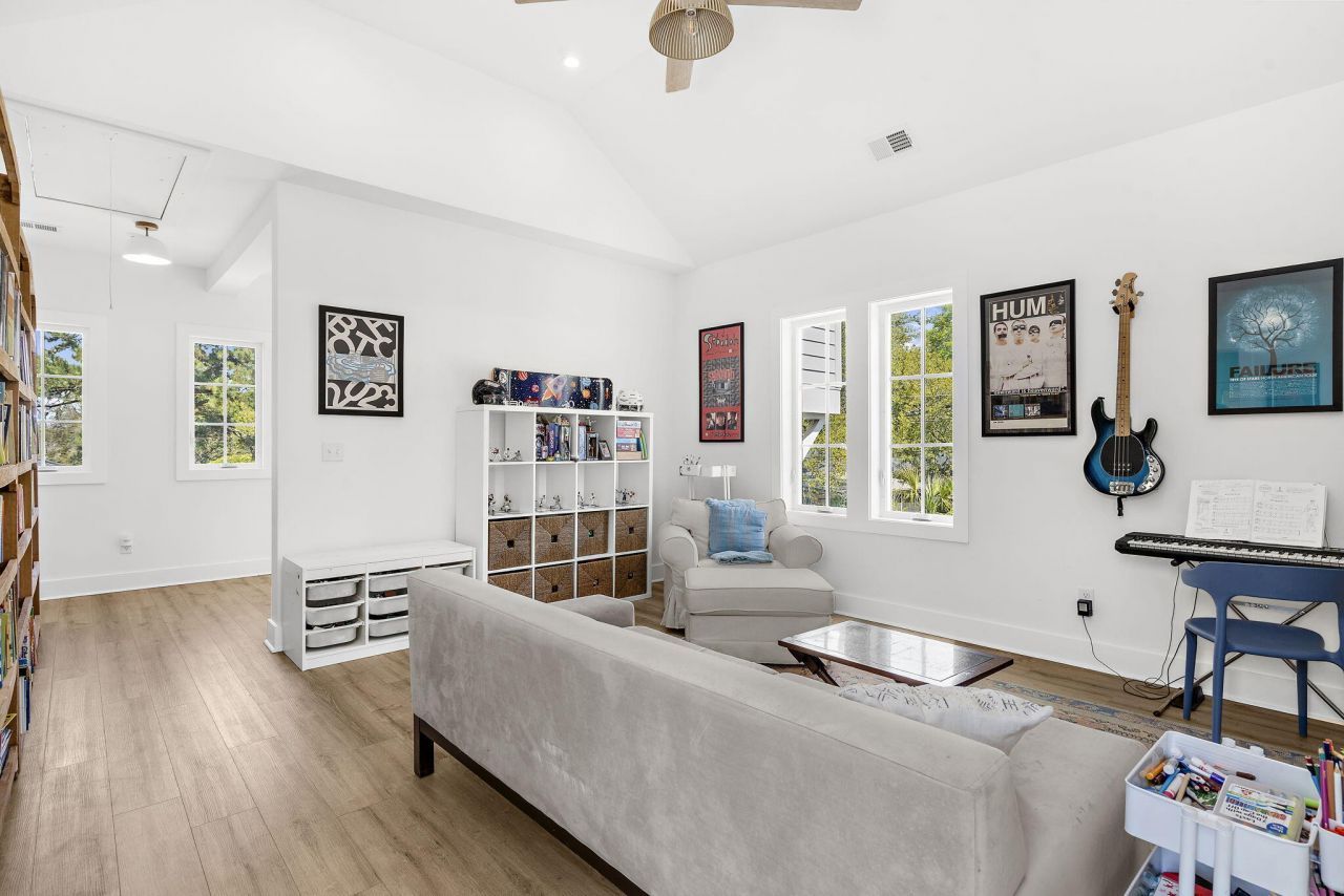 641 Palmetto Street Photo 45