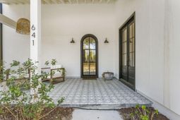 641 Palmetto Street photo 4