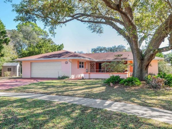 429 Altara Drive - LAKE FRONT, St Augustine, FL 32086