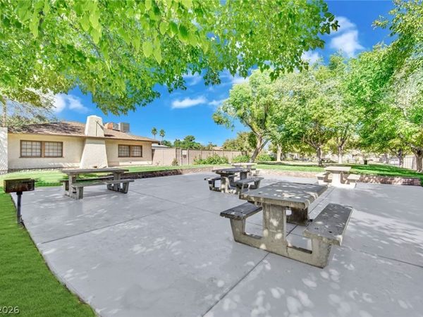 1453 Dorothy Avenue, Unit 4, Las Vegas, NV 89119