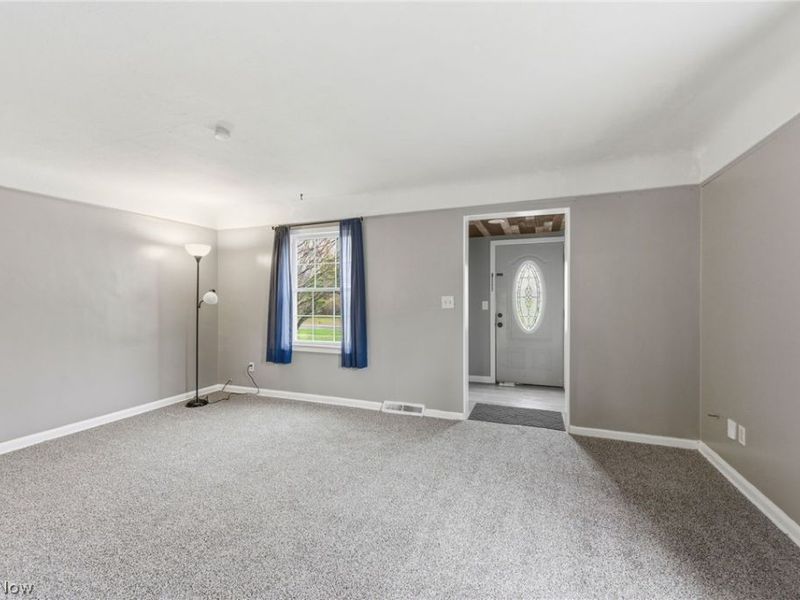 34857 Roberts Road, Eastlake, OH 44095 Photo 2