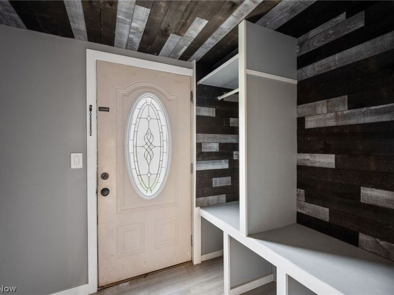 34857 Roberts Road, Eastlake, OH 44095 Photo 29