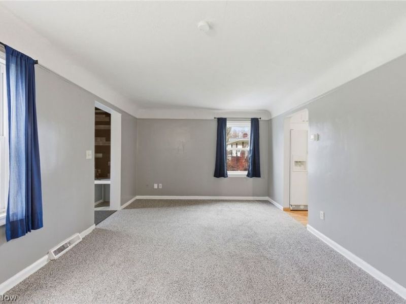 34857 Roberts Road, Eastlake, OH 44095 Photo 5