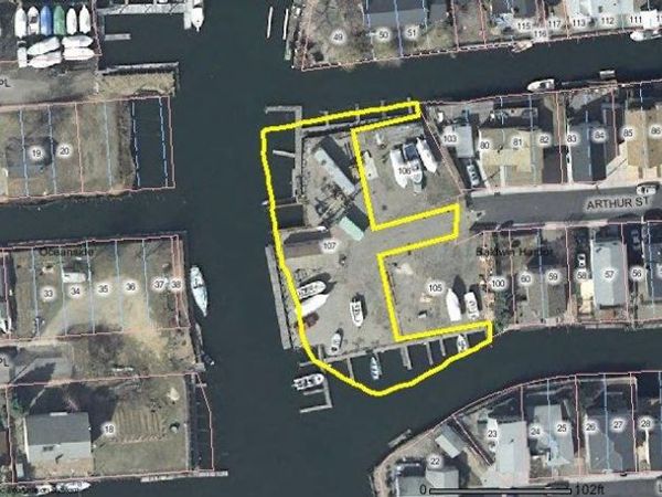 635 Arthur Street , Baldwin, NY 11510