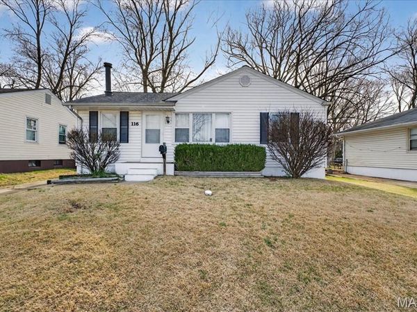 116 Graham Road, Florissant, MO 63031