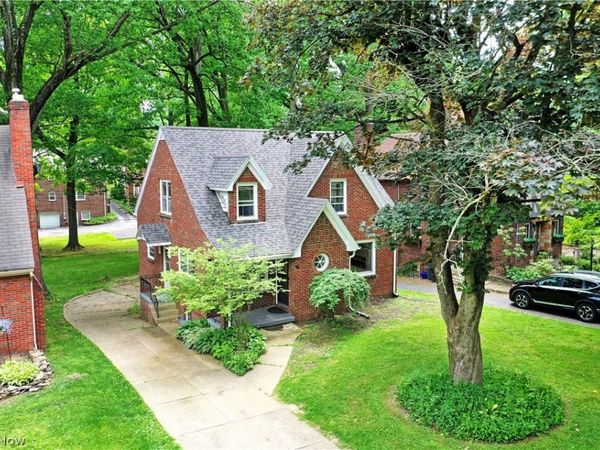 94 Jennette Drive, Youngstown, OH 44512