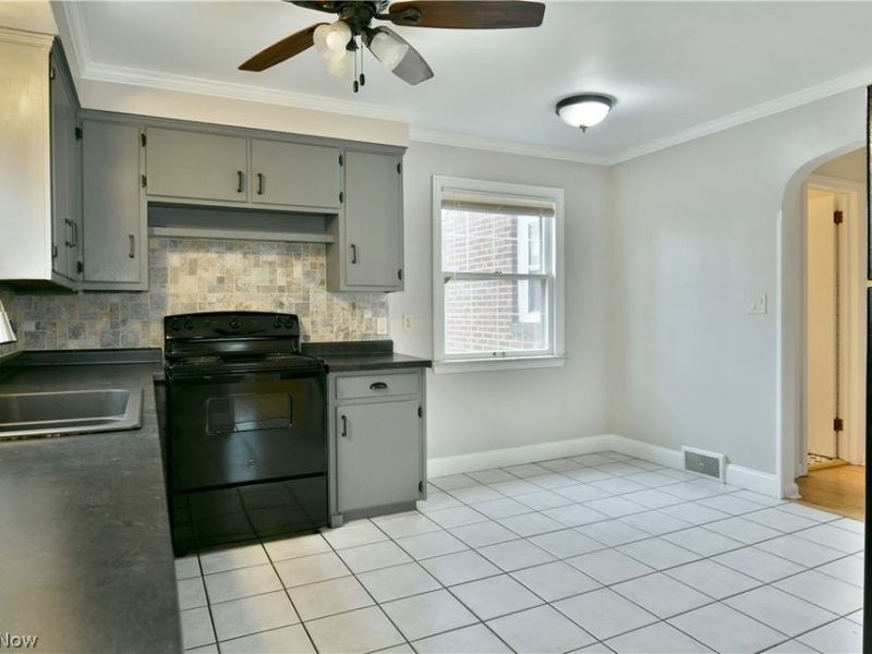 94 Jennette Drive, Youngstown, OH 44512 Photo 15