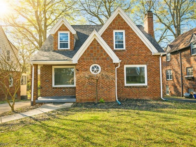 94 Jennette Drive, Youngstown, OH 44512 Photo 4