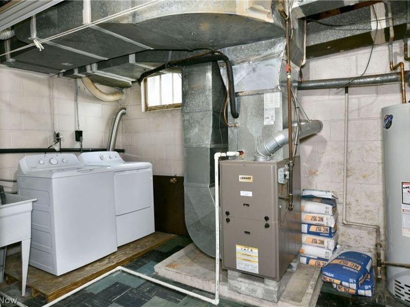 94 Jennette Drive, Youngstown, OH 44512 Photo 45