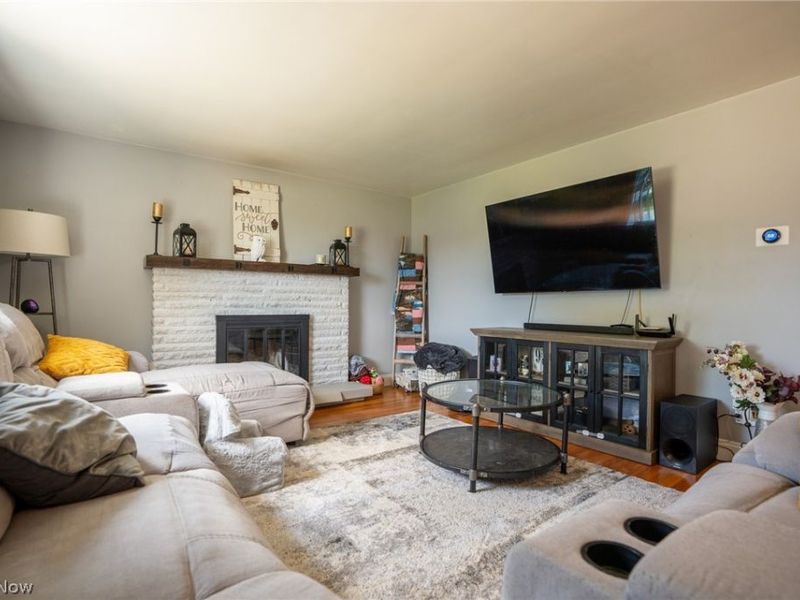 5615 Clover Street, Louisville, OH 44641 Photo 10