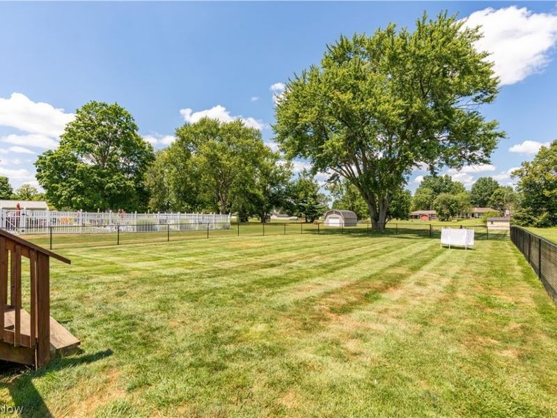 5615 Clover Street, Louisville, OH 44641 Photo 30