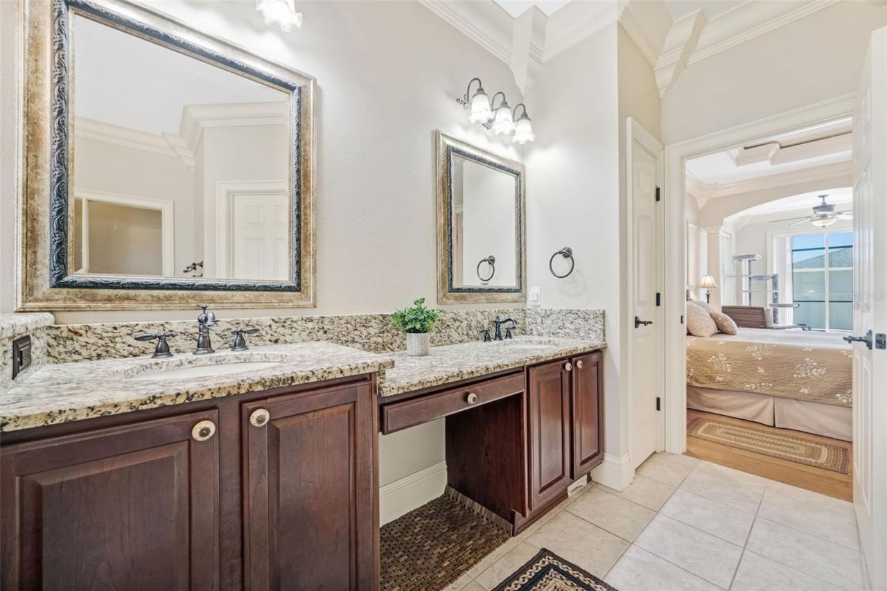 2817 Rolling Acres Place, Valrico, FL 33596 Photo