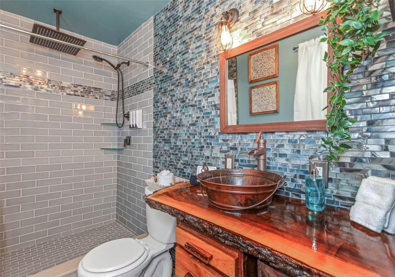 11530 66th Avenue N, Seminole, FL 33772 Photo