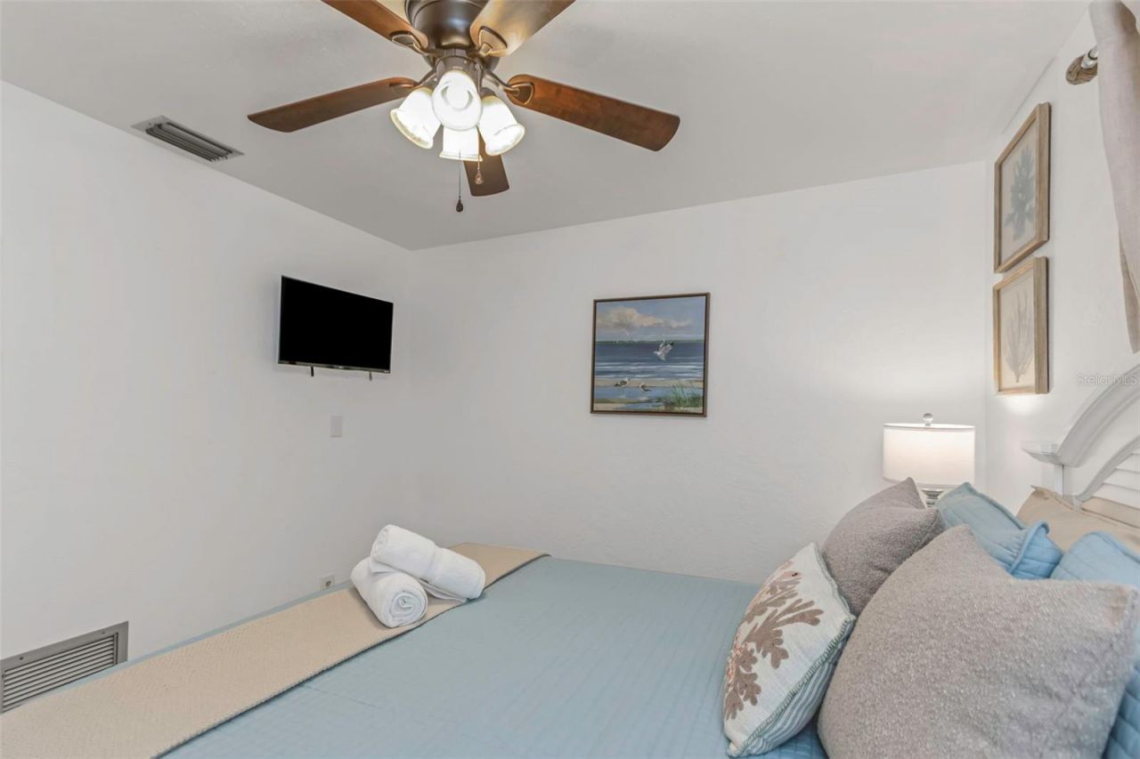 11530 66th Avenue N, Seminole, FL 33772 Photo