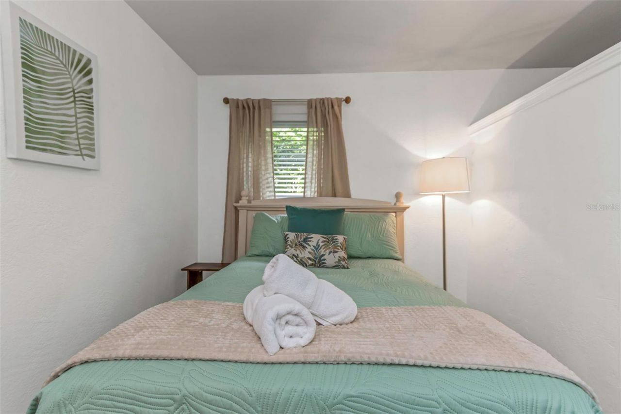 11530 66th Avenue N, Seminole, FL 33772 Photo