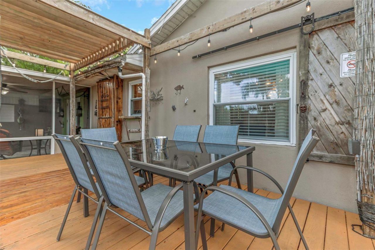 11530 66th Avenue N, Seminole, FL 33772 Photo