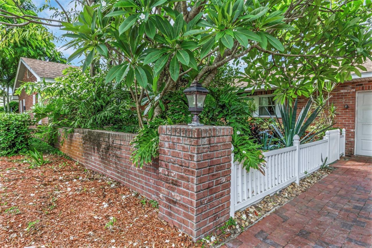 11530 66th Avenue N, Seminole, FL 33772 Photo