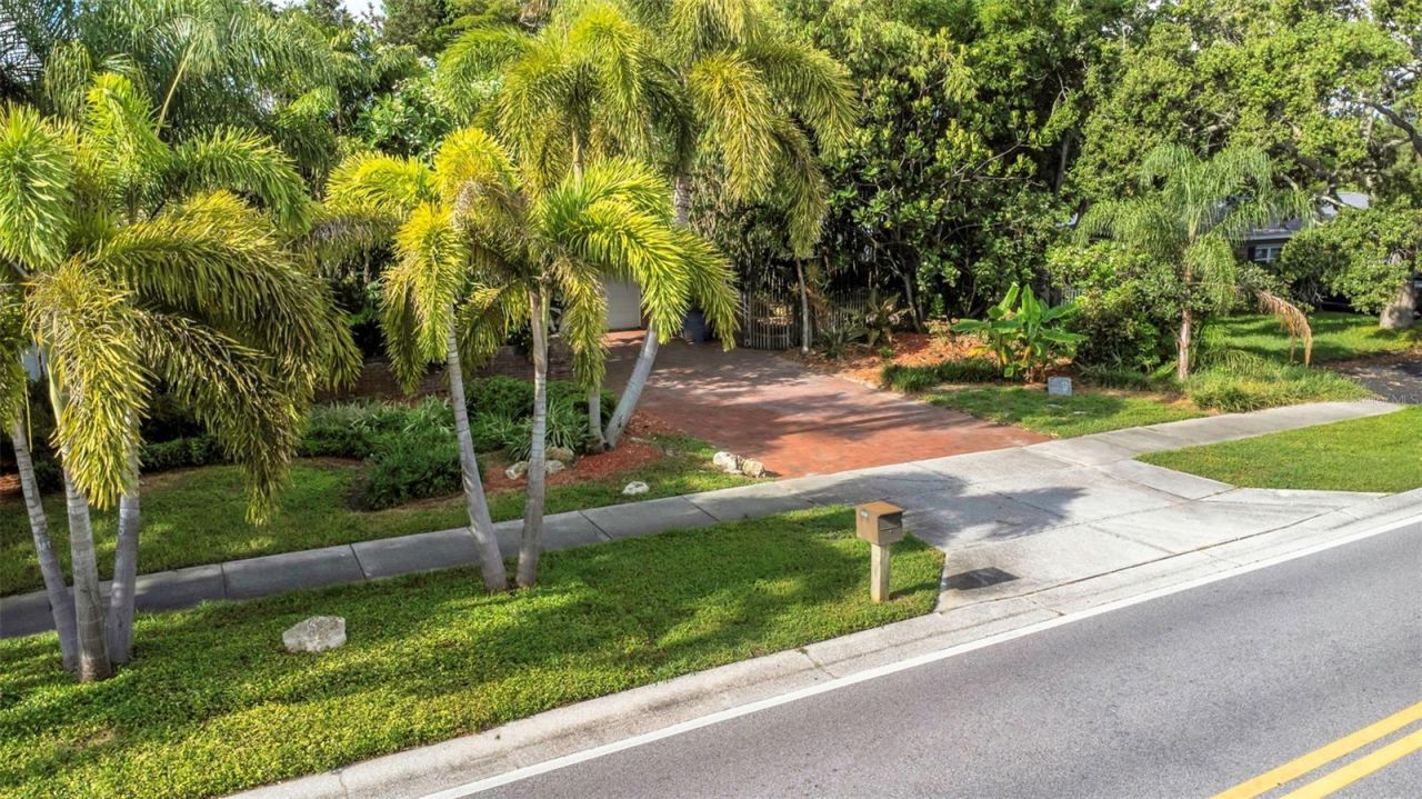 11530 66th Avenue N, Seminole, FL 33772 Photo