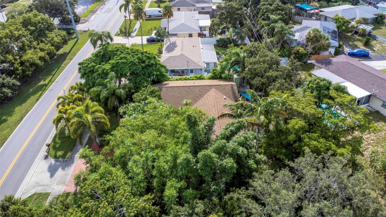 11530 66th Avenue N, Seminole, FL 33772 Photo