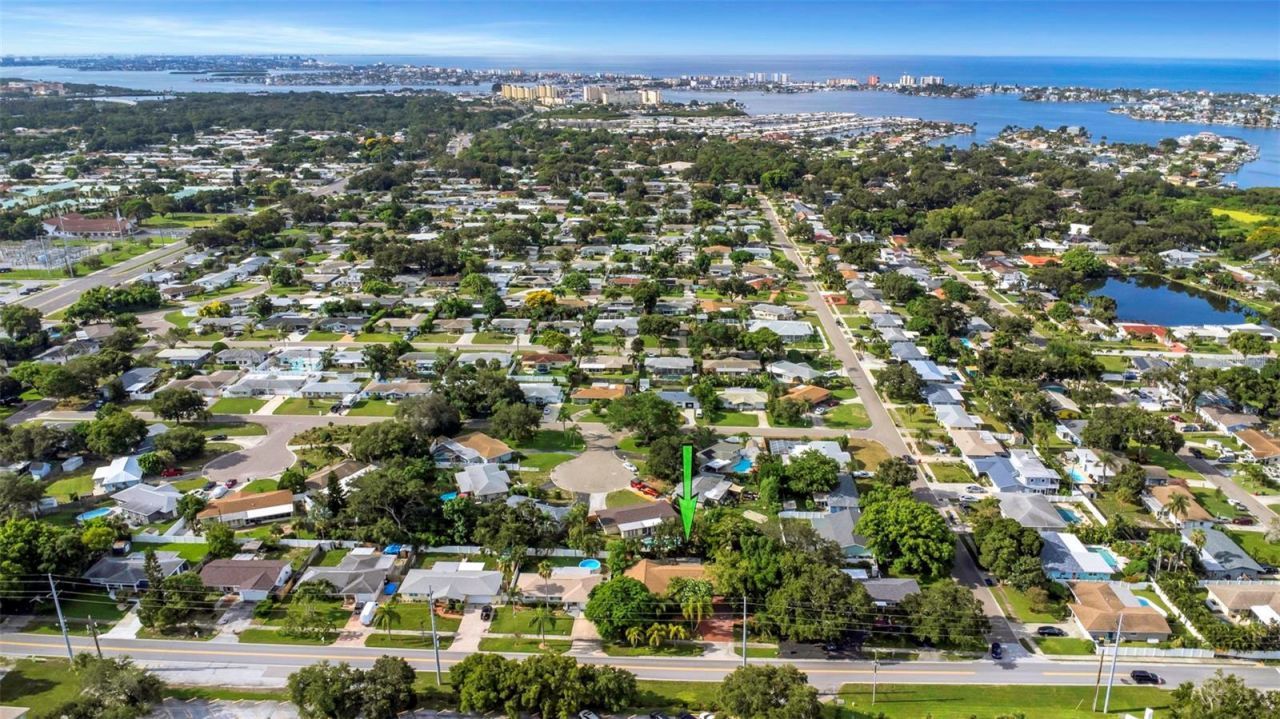 11530 66th Avenue N, Seminole, FL 33772 Photo