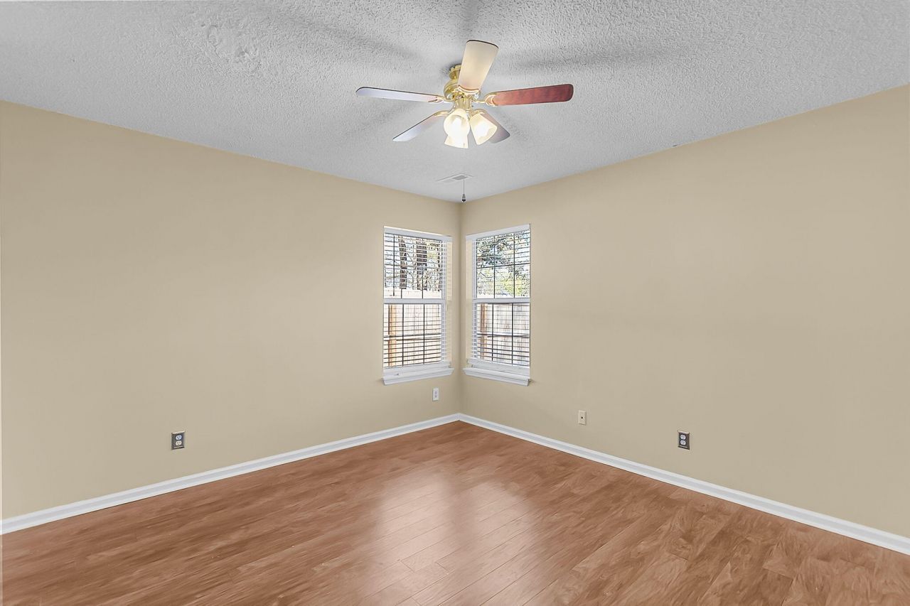 102 Westerly Photo 12