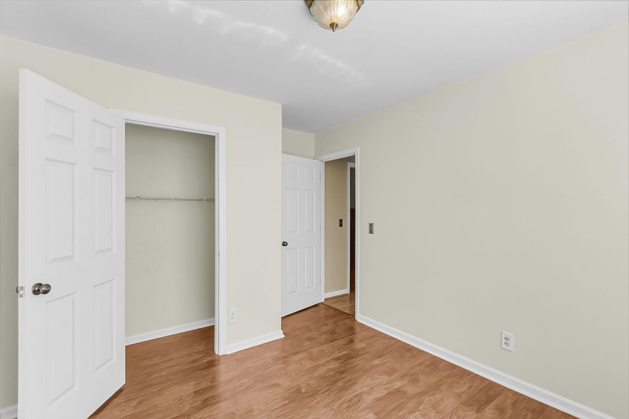 102 Westerly Photo 22