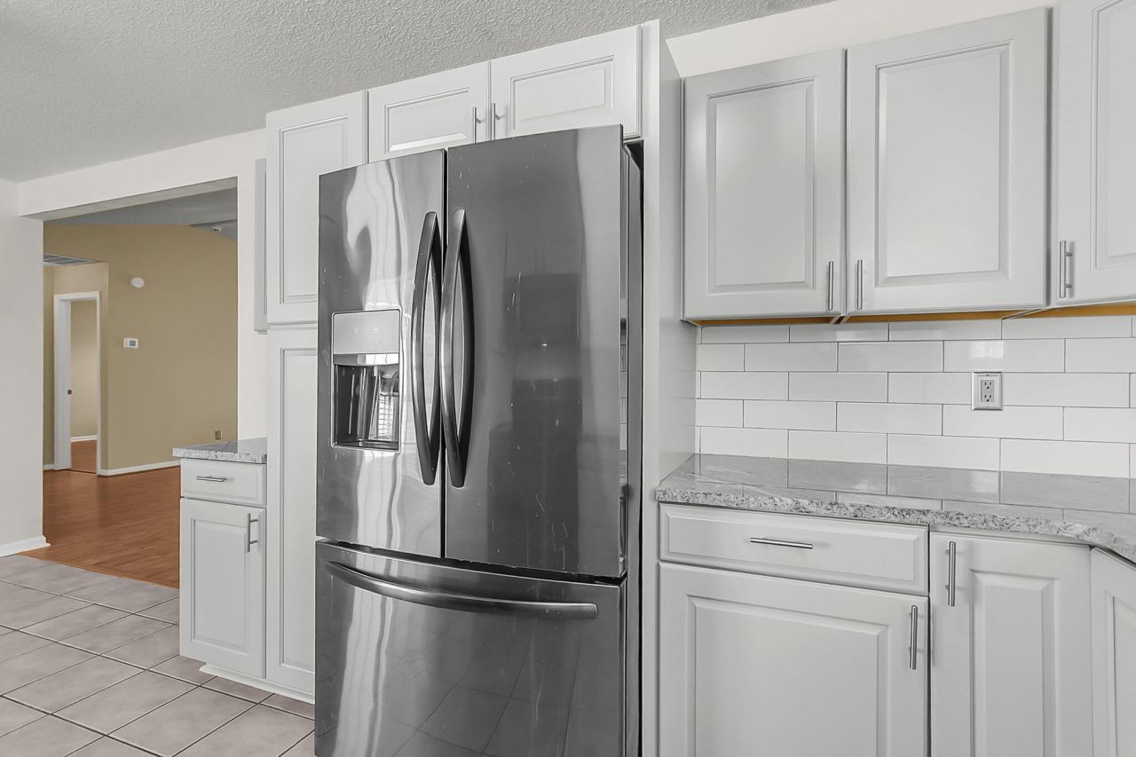 102 Westerly Photo 8