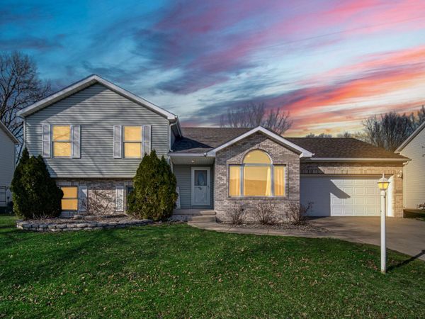 4160 Westwood Lane, Chesterton, IN 46304