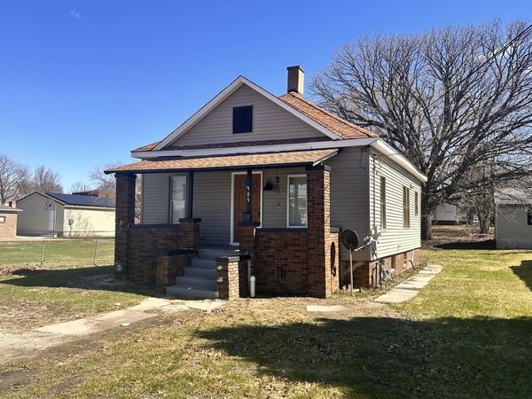 905 N Jackson Street , Streator, IL 61364