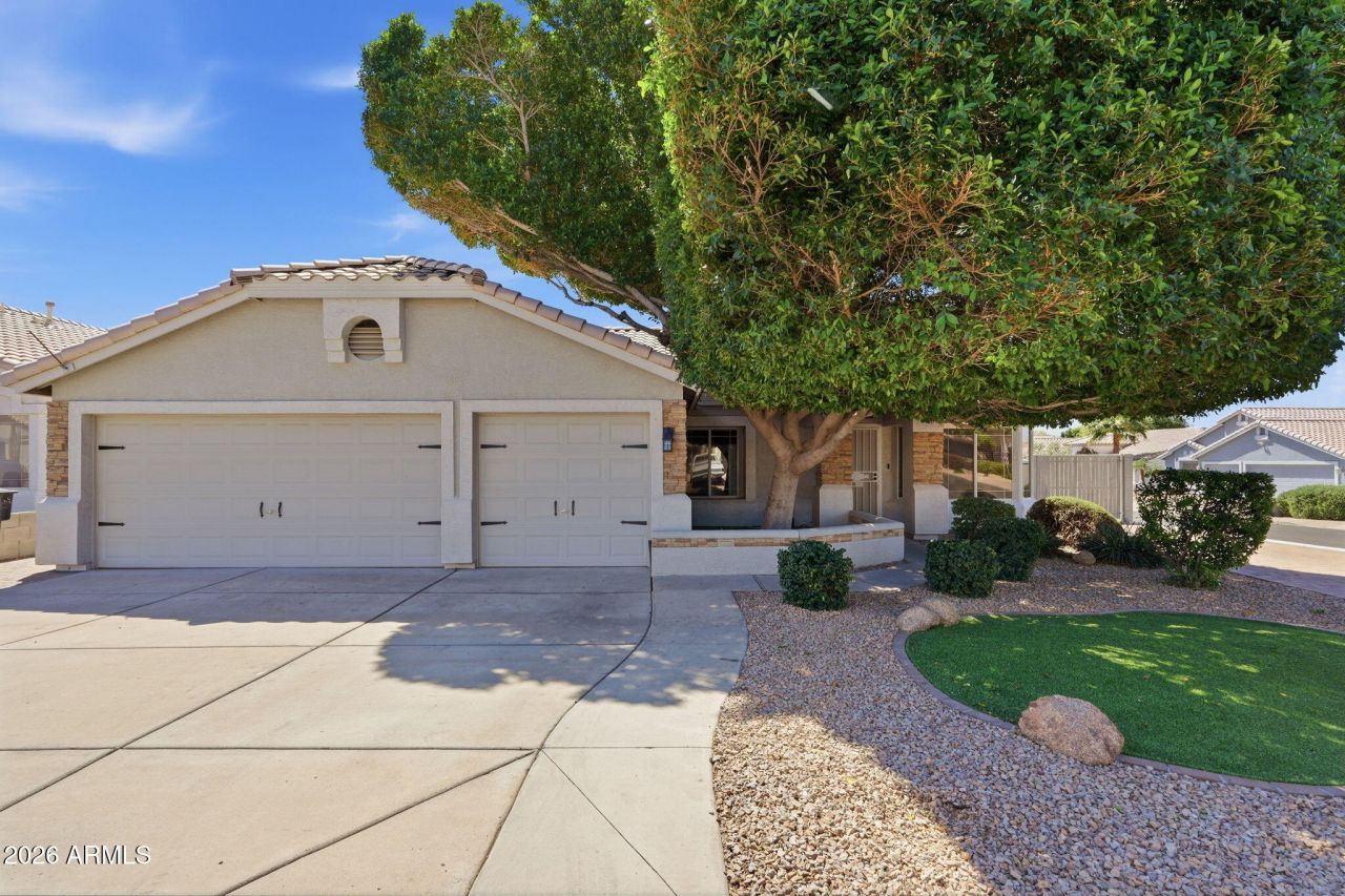 7733 E Decatur Circle, Mesa, AZ 85207 Main Photo