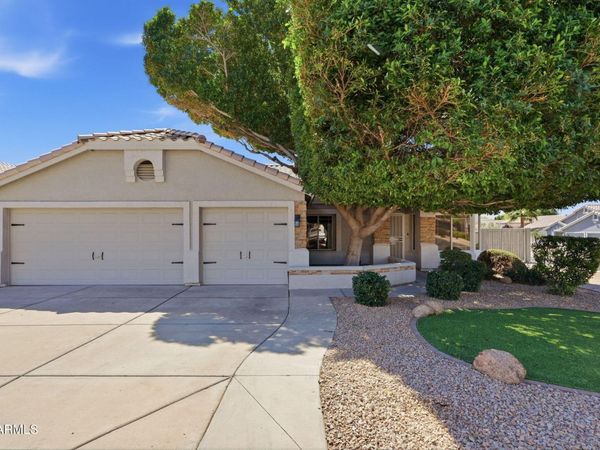 7733 E Decatur Circle, Mesa, AZ 85207